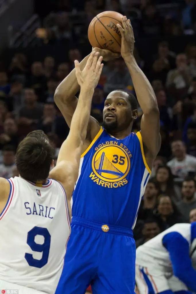 76人大胜魔术,取得四连胜 76人大胜魔术,取得四连胜