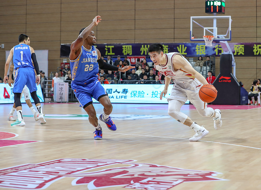 关于浙江稠州队成功战胜对手,继续领跑积分榜的信息 关于浙江稠州队成功战胜对手,继续领跑积分榜的信息